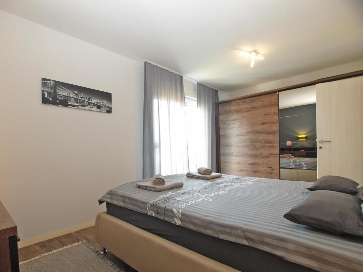 Villa Monteci 2052 Galižana المظهر الخارجي الصورة