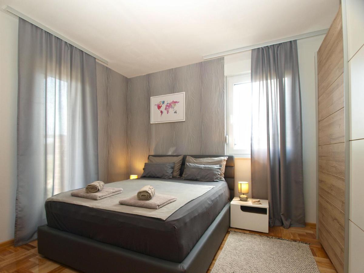 Villa Monteci 2052 Galižana المظهر الخارجي الصورة